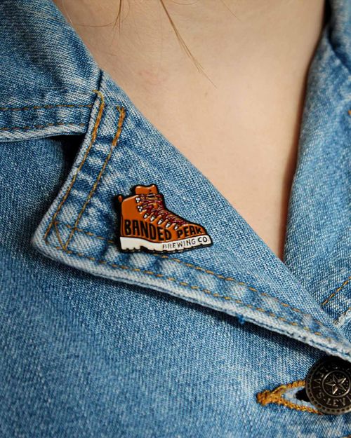 Banded Peak Hiking Boot Pin
